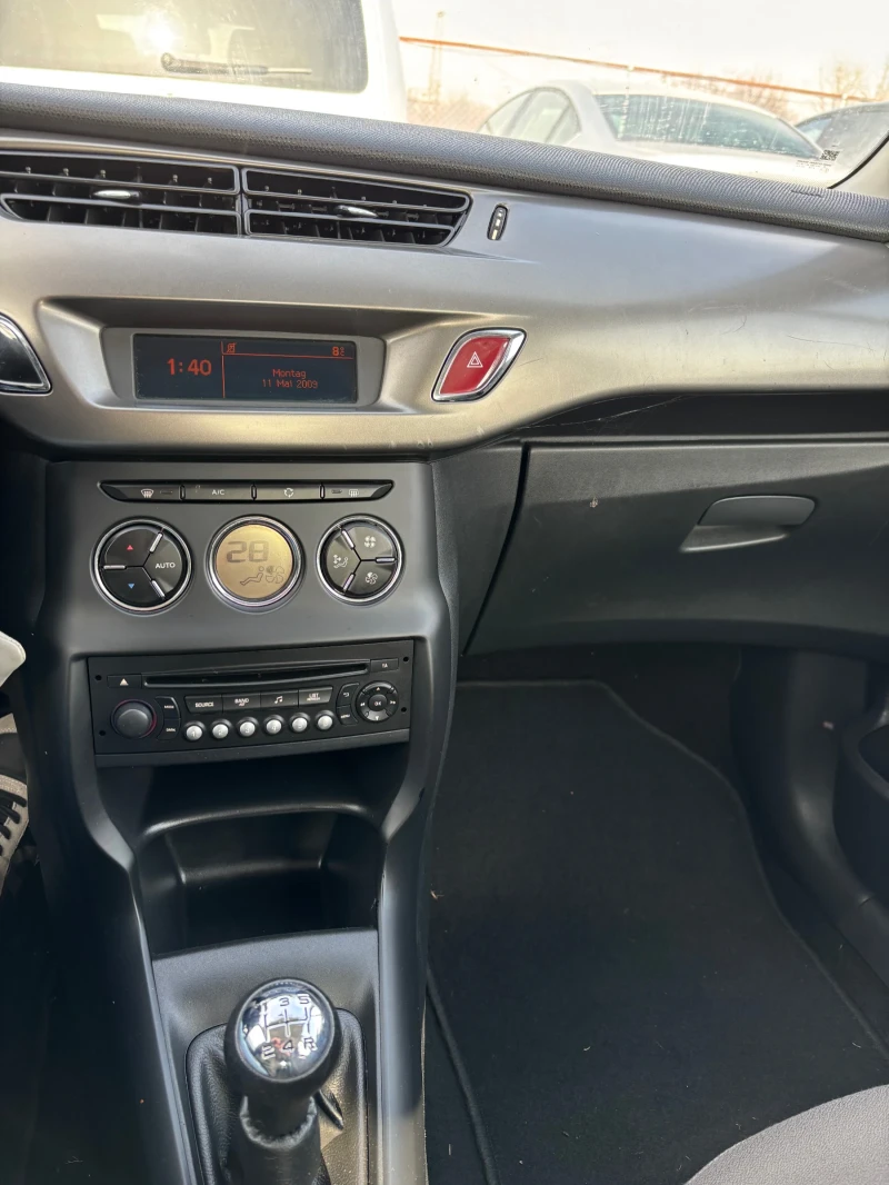 Citroen C3 1.2-82кс, AC, снимка 12 - Автомобили и джипове - 49200874