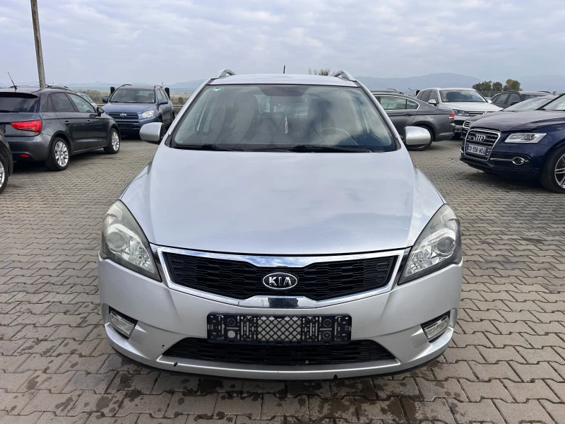 Kia Ceed 1.4i EURO 5, снимка 3 - Автомобили и джипове - 52037032