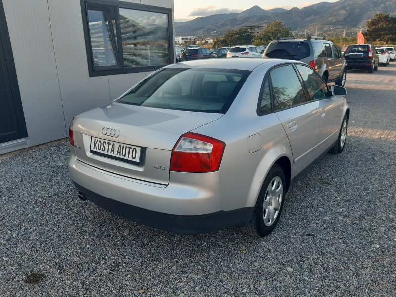 Audi A4 КАТО НОВ, снимка 3 - Автомобили и джипове - 52438660