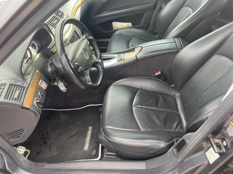 Mercedes-Benz E 350, снимка 8 - Автомобили и джипове - 52531256