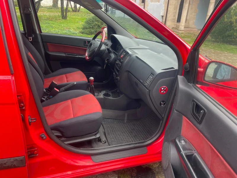 Hyundai Getz 1.1i 70ks KLIMATIK TOP, снимка 11 - Автомобили и джипове - 52576772