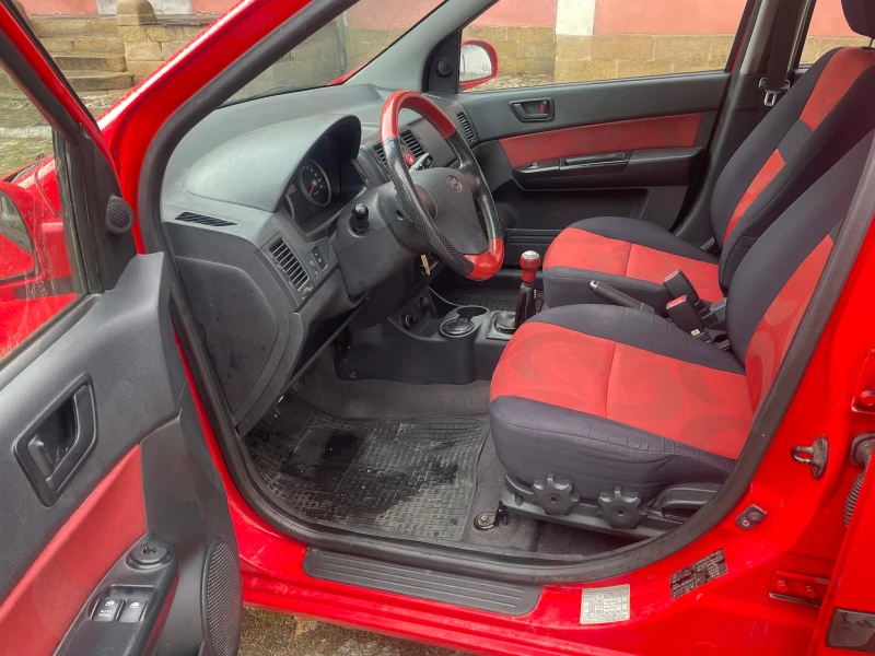 Hyundai Getz 1.1i 70ks KLIMATIK TOP, снимка 9 - Автомобили и джипове - 52576772