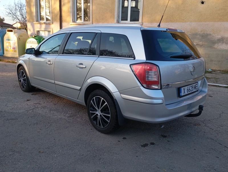 Opel Astra 1.9CDT? 120кс 8V АВТОМАТИК COSMO, снимка 5 - Автомобили и джипове - 52603758