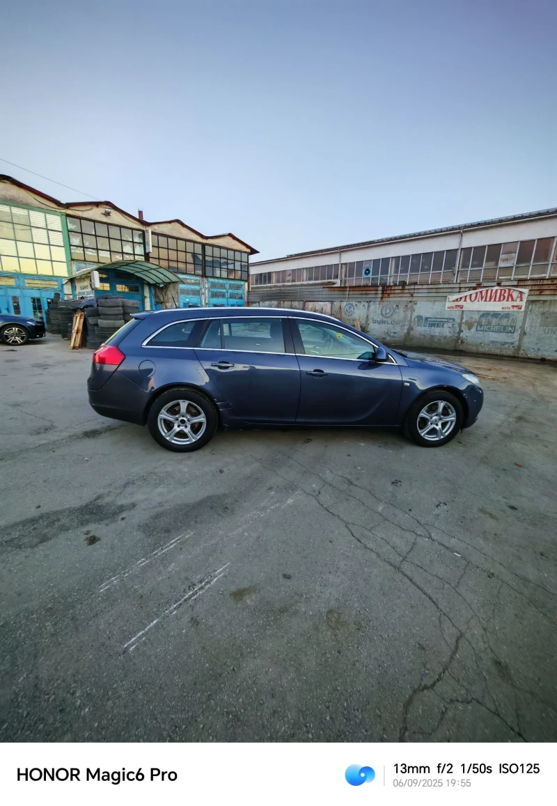 Opel Insignia, снимка 6 - Автомобили и джипове - 52726996