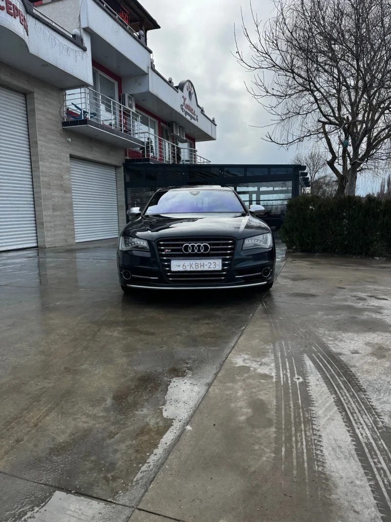 Audi S8 AUDI S8 3 /TV 720 PS