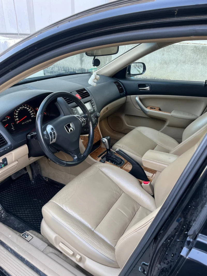 Honda Accord, снимка 5 - Автомобили и джипове - 53536664