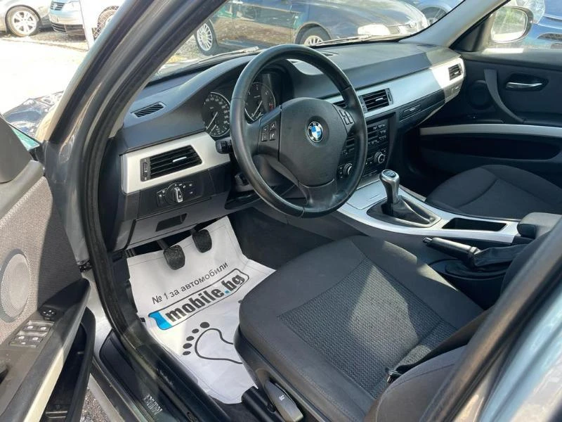 BMW 320 TDI * KLIMA* , снимка 8 - Автомобили и джипове - 37180813