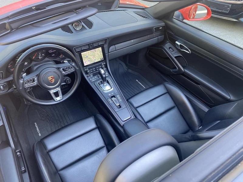 Porsche 911 Targa 4 GTS, снимка 9 - Автомобили и джипове - 53453956