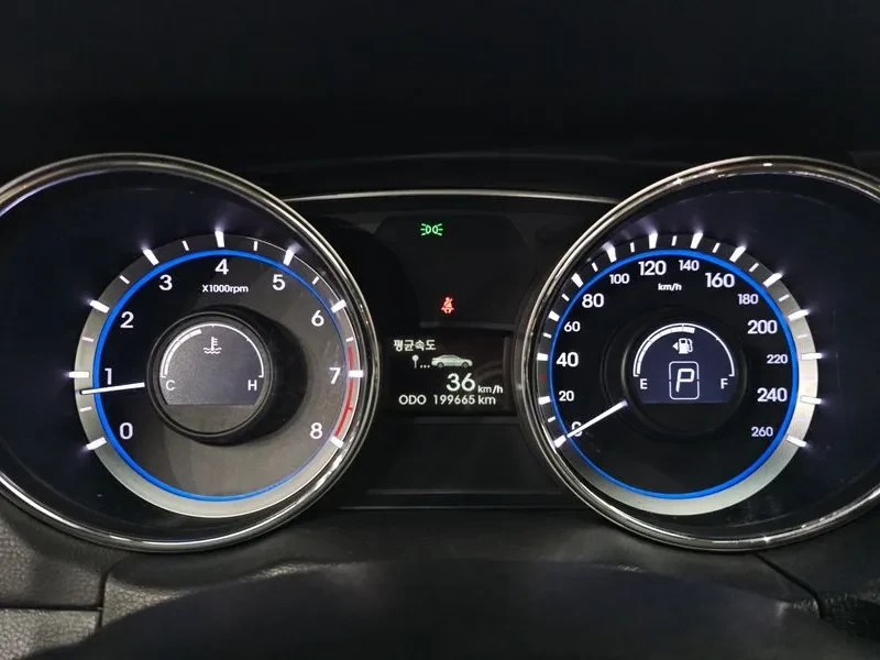 Hyundai Sonata, снимка 7 - Автомобили и джипове - 55734321