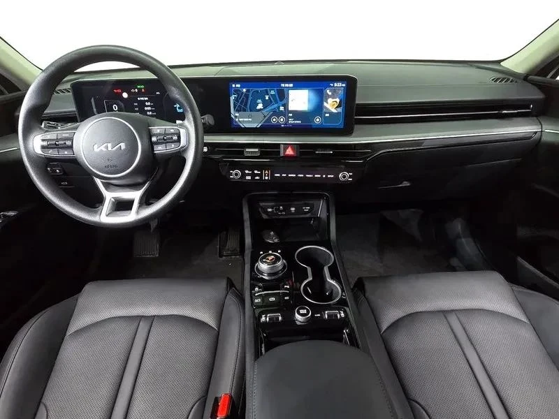 Kia K5, снимка 7 - Автомобили и джипове - 56726828