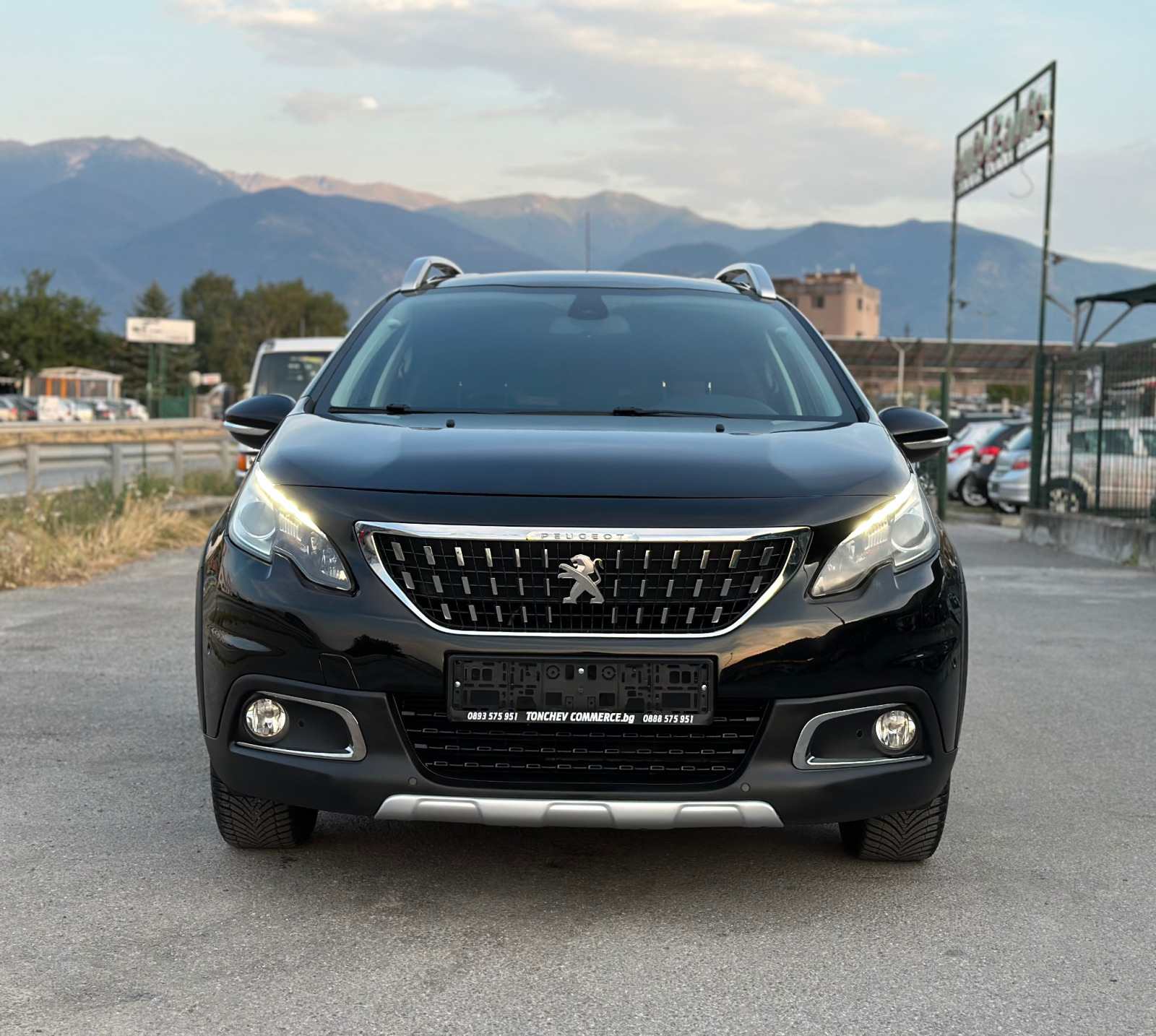 Peugeot 2008 127.000km-NEW-NAVI-KAMERA-KOJA-LED-FULL-TOP - изображение 2