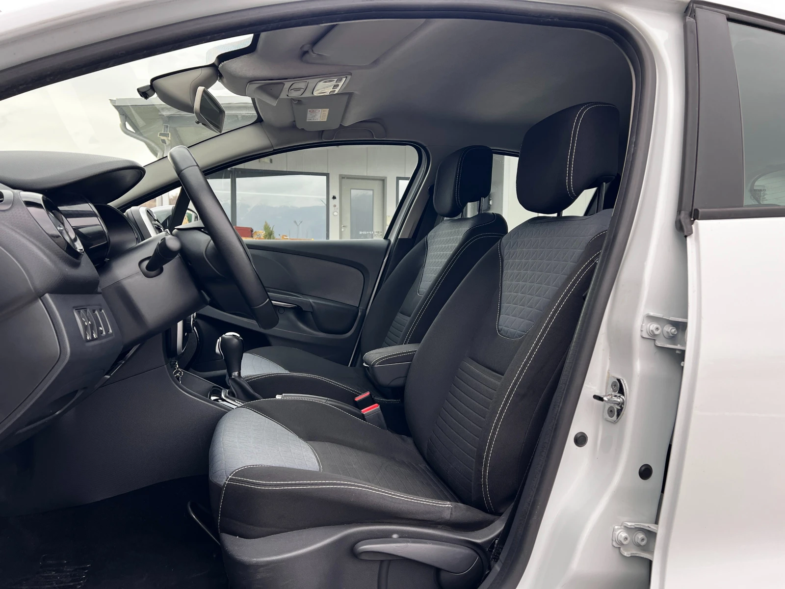 Renault Clio 1.5dCi GT Line  | Mobile.bg   13