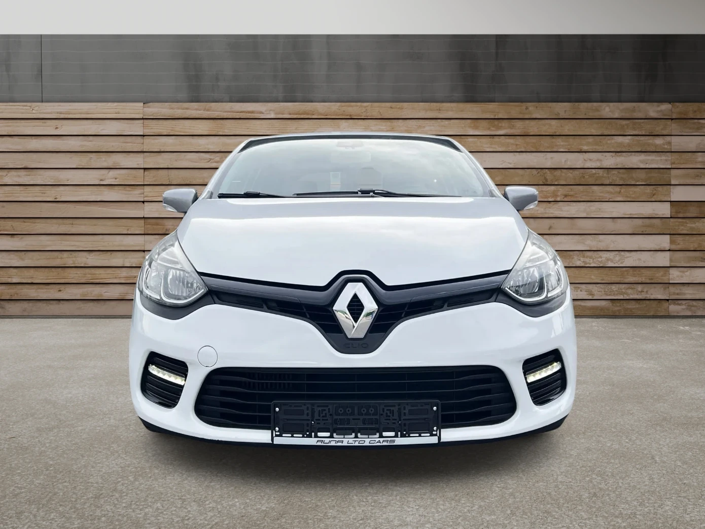 Renault Clio 1.5dCi GT Line Автоматик - изображение 2