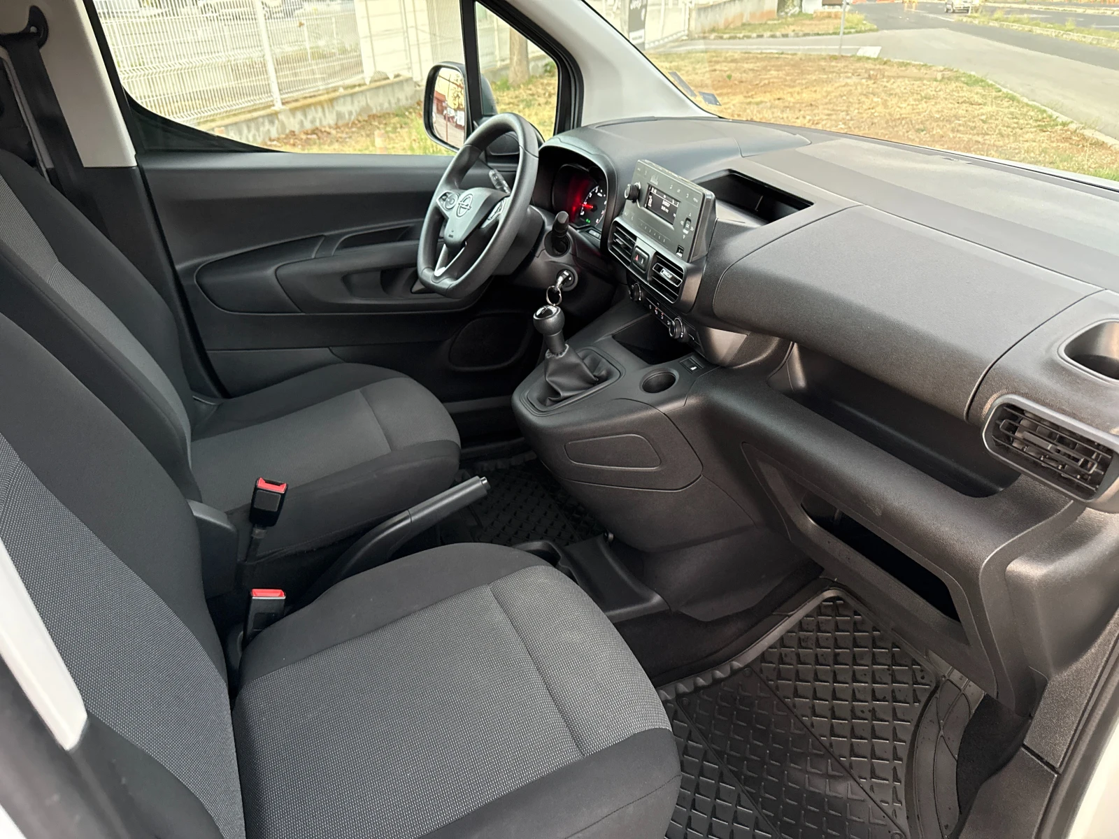 Opel Combo * MAXI* 1.5D* 102HP* 2021* EURO 6*  - изображение 10