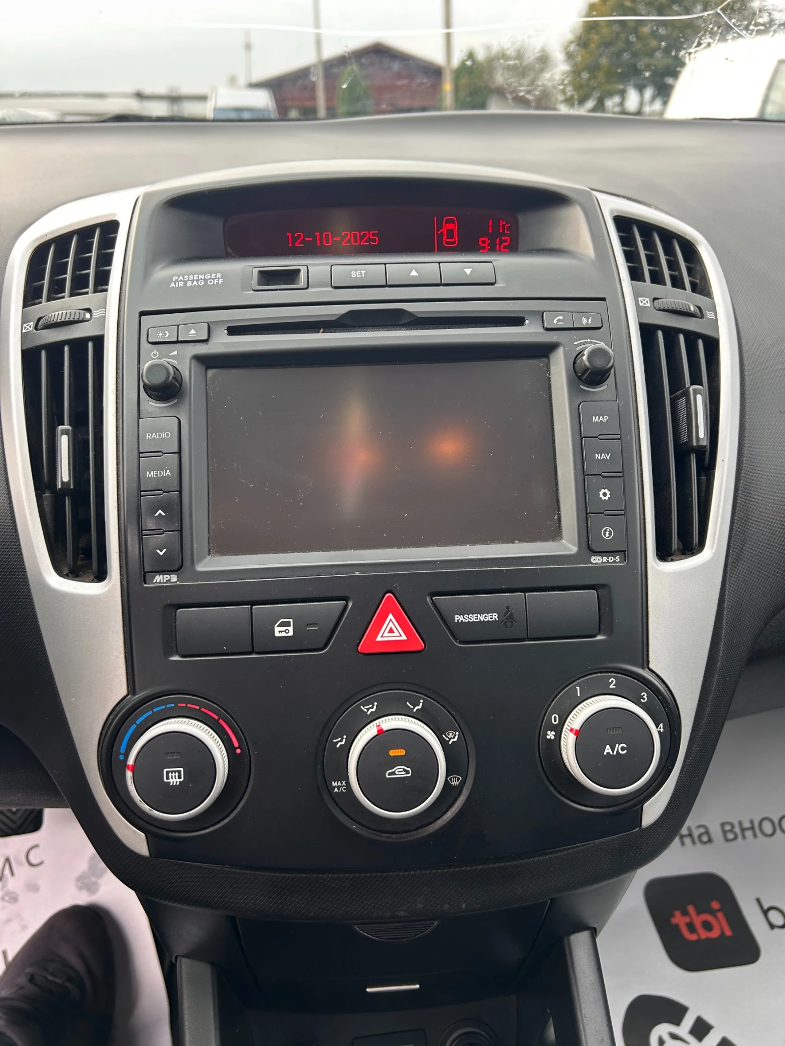 Kia Ceed 1.4i EURO 5 | Mobile.bg   13