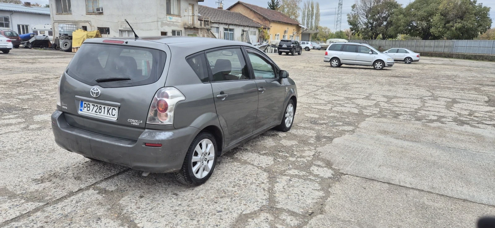 Toyota Corolla verso 2.0 d4d | Mobile.bg   6