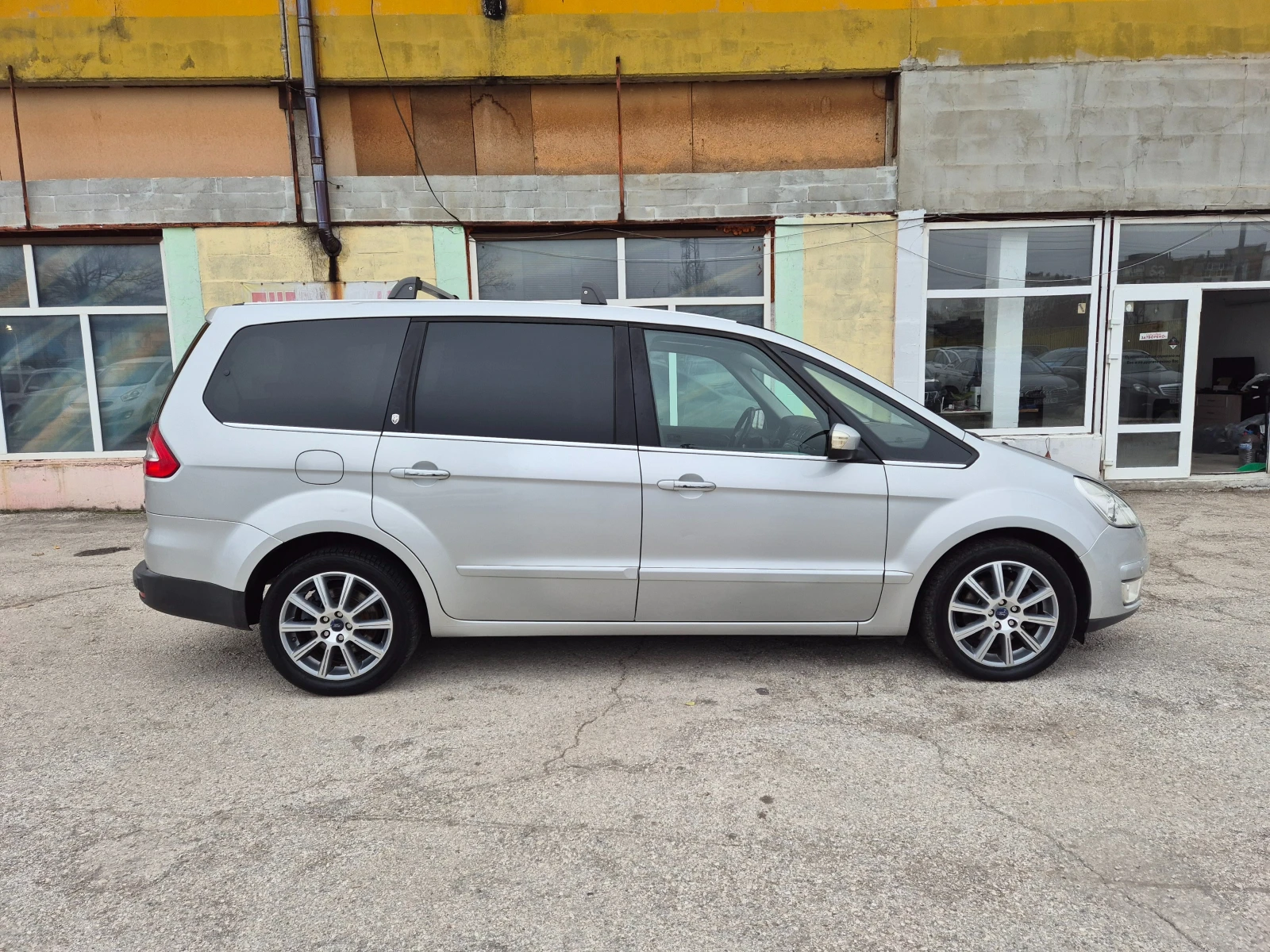 Ford Galaxy 2.0TDCI ПАНОРАМА АВТОМАТ ITALY - изображение 4