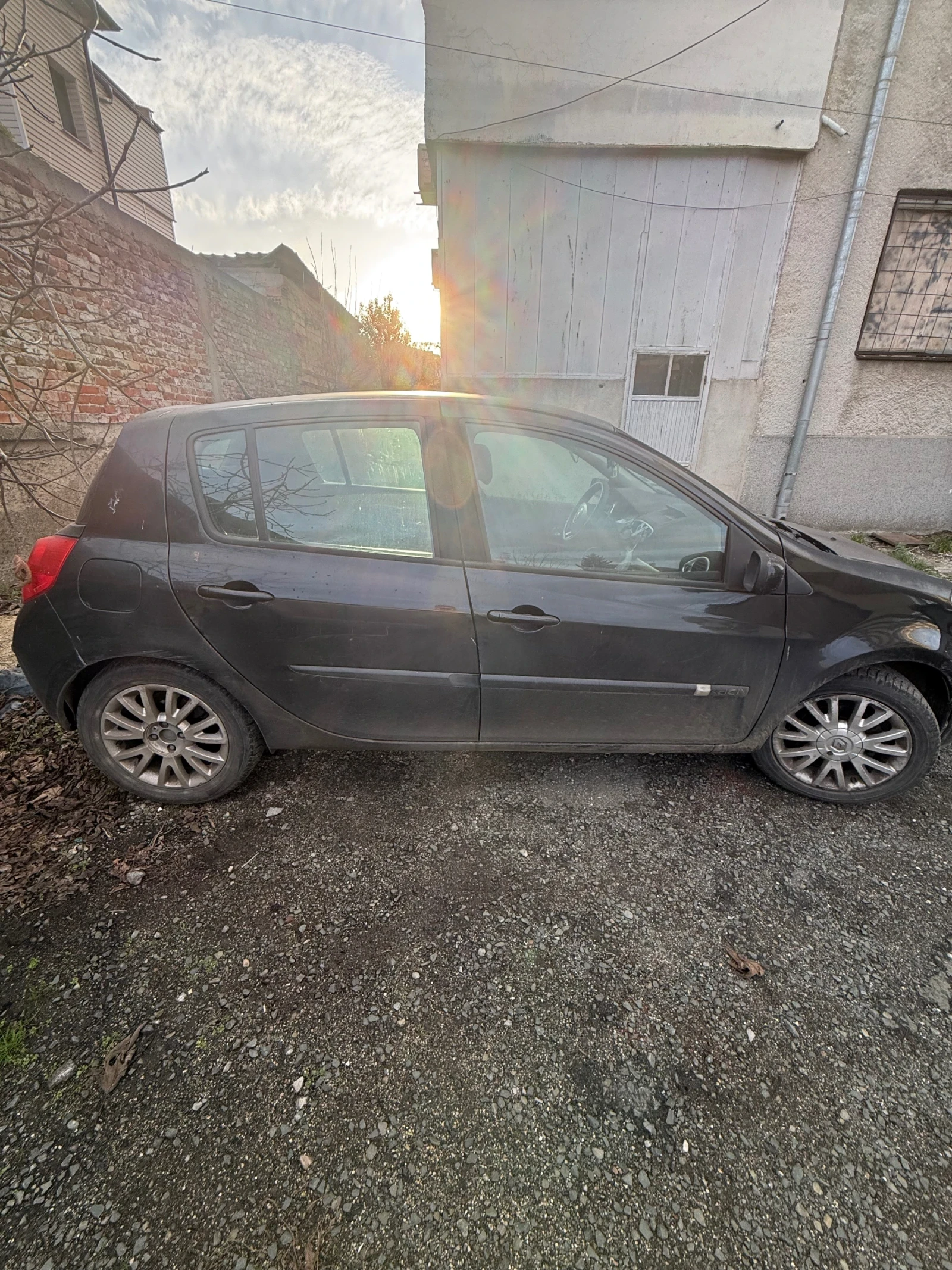 Renault Clio | Mobile.bg   2