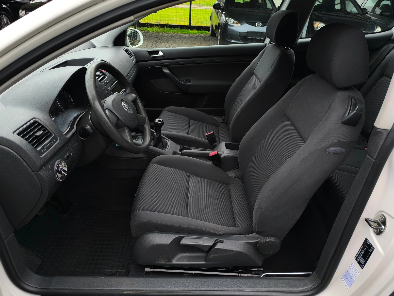 VW Golf -1.9TDI-105кс-КЛИМАТИК-ТОП СЪСТОЯНИЕ !!! - изображение 9