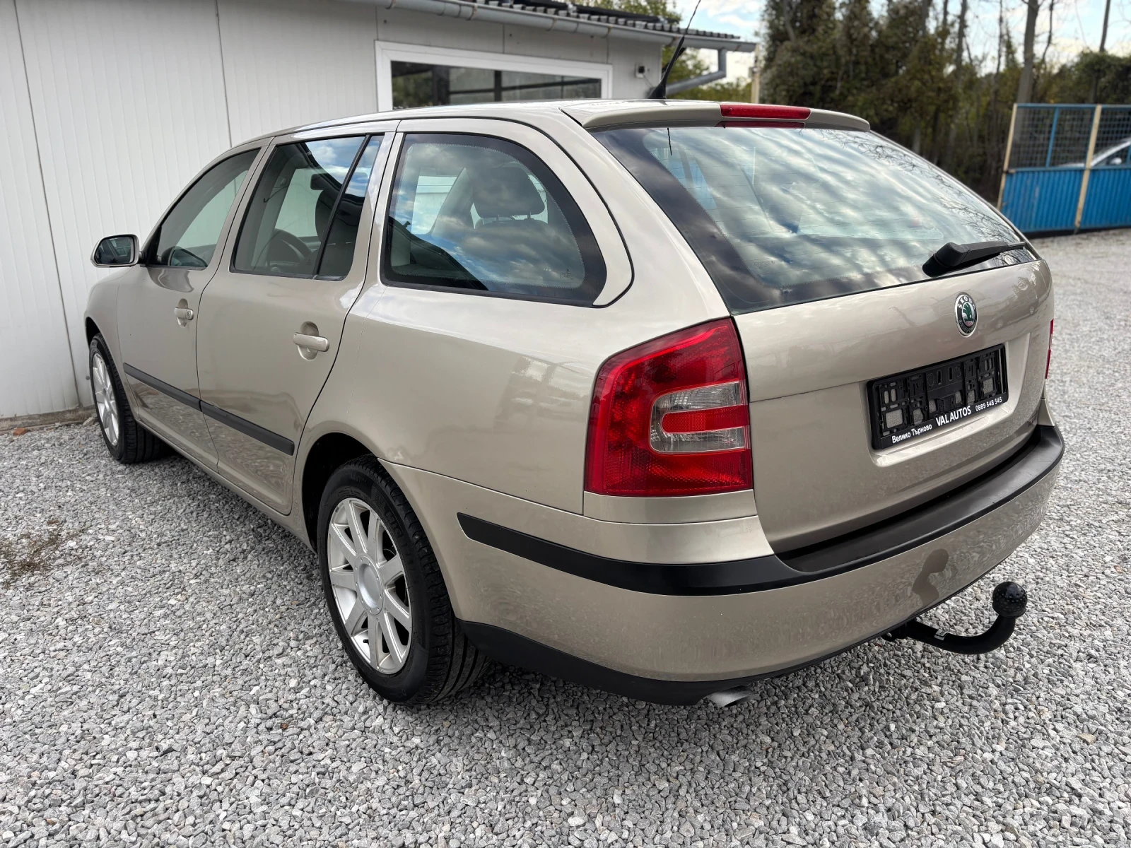 Skoda Octavia 1.6i ������ ����� �������� ������ | Mobile.bg � ����������� 5