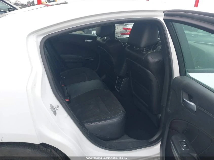 Dodge Charger SCAT PACK 6.4L V8 HEMI * ���������� �� ���* ������ | Mobile.bg � ����������� 8