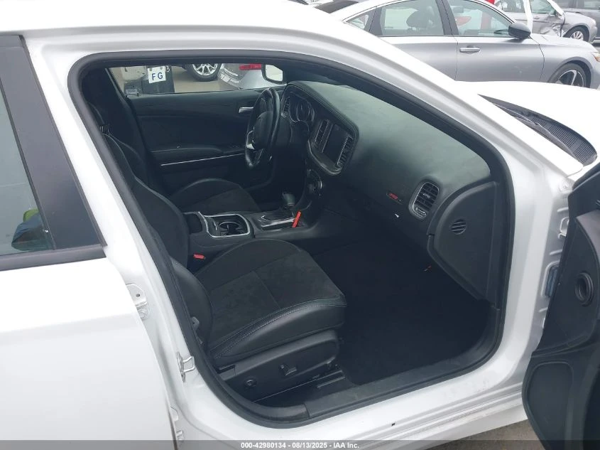 Dodge Charger SCAT PACK 6.4L V8 HEMI * ���������� �� ���* ������ | Mobile.bg � ����������� 5