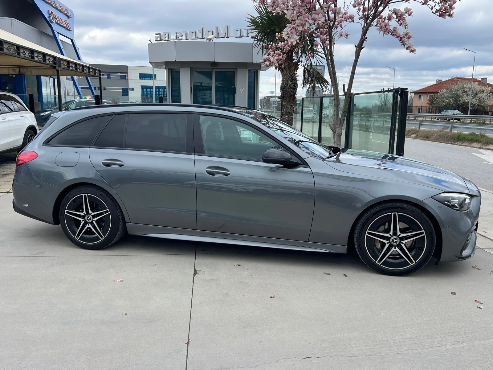 Mercedes-Benz C 220 d MHEV, 9G, AMG LINE-NIGHT PACK-DESIGNO!, снимка 4 - Автомобили и джипове - 54014109