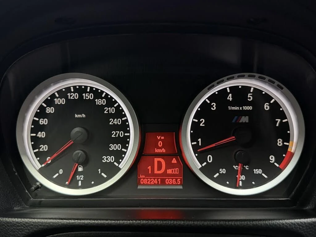 BMW M3 АвтоКредит* (ЦЕНА ДО БГ)M3 Coupe RWD, снимка 10 - Автомобили и джипове - 54079272