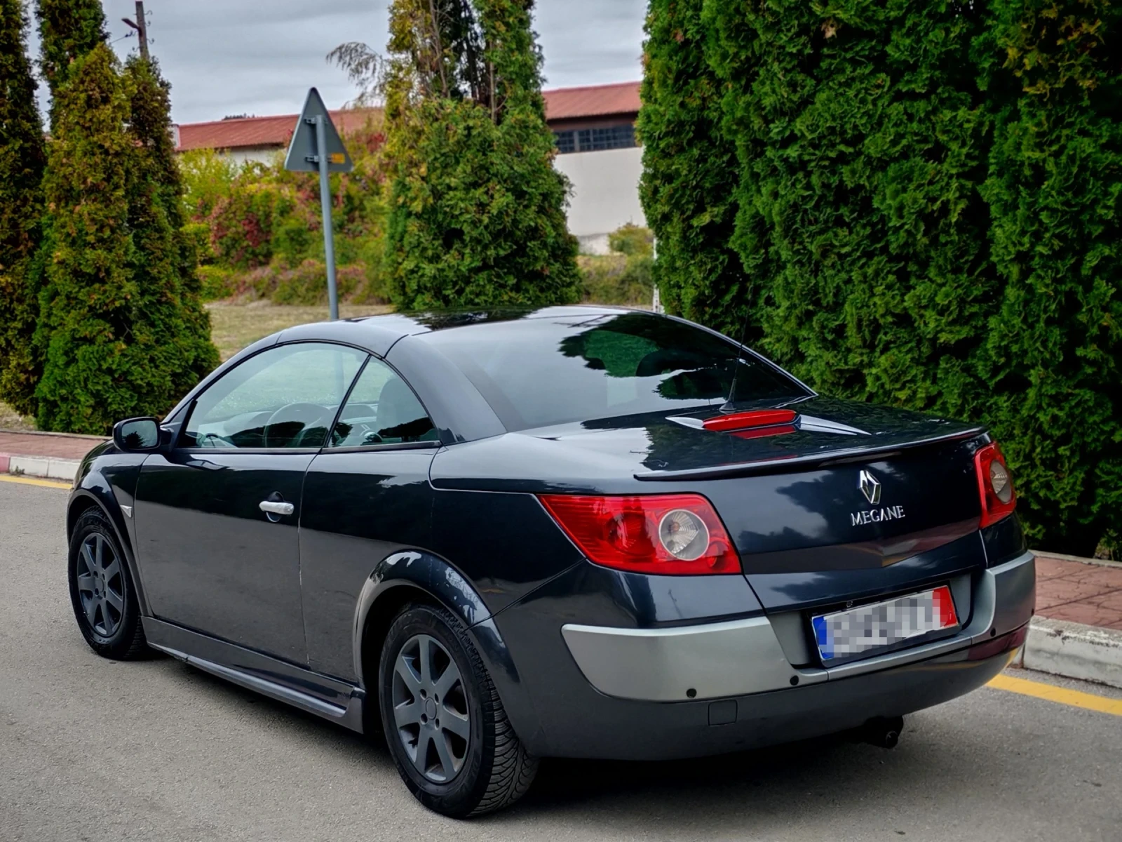 Renault Megane 1.9DCI(120)* KARMAN-EDITION* НОВ ВНОС* , снимка 4 - Автомобили и джипове - 54232849