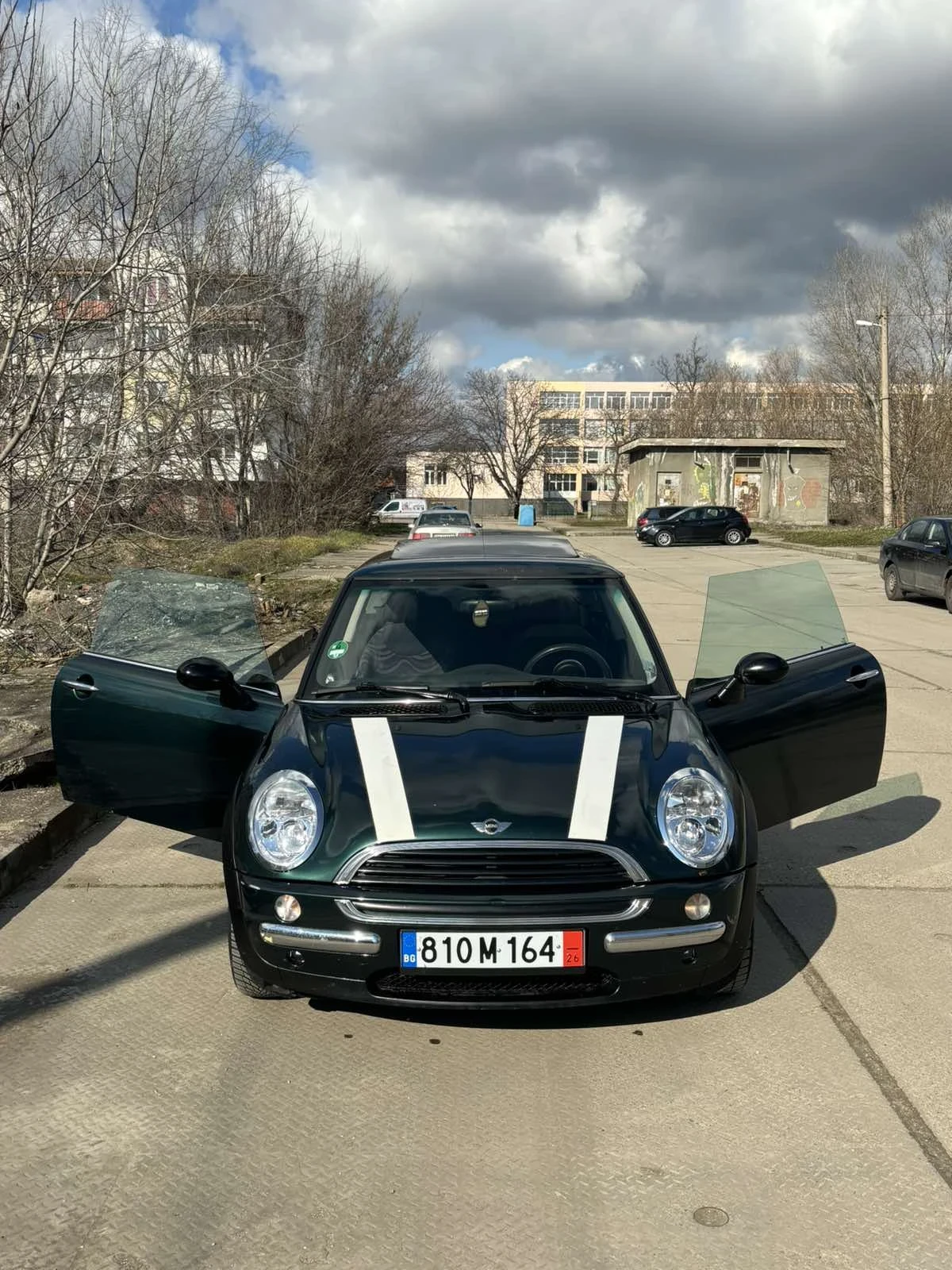 Mini One, снимка 2 - Автомобили и джипове - 54442526