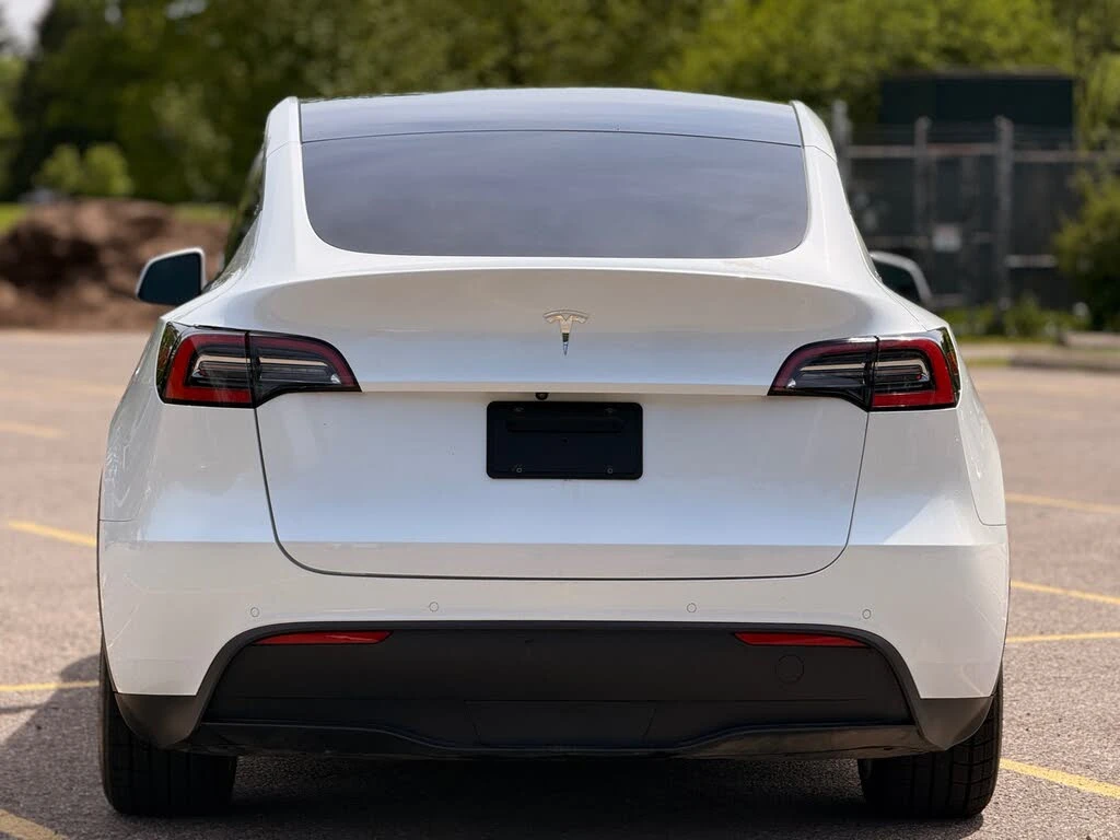 Tesla Model Y RWD, снимка 4 - Автомобили и джипове - 54651818