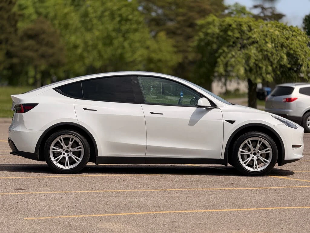 Tesla Model Y RWD, снимка 3 - Автомобили и джипове - 54651818