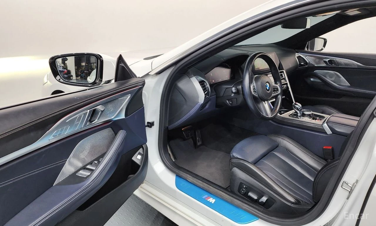 BMW 840 i xDrive* M SPORT* BOWERS & WILKINS* HEAD-UP* 360*, снимка 6 - Автомобили и джипове - 54855714