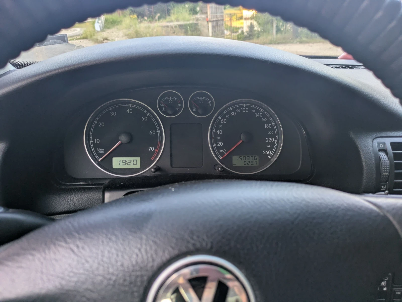 VW Passat, снимка 6 - Автомобили и джипове - 54988393