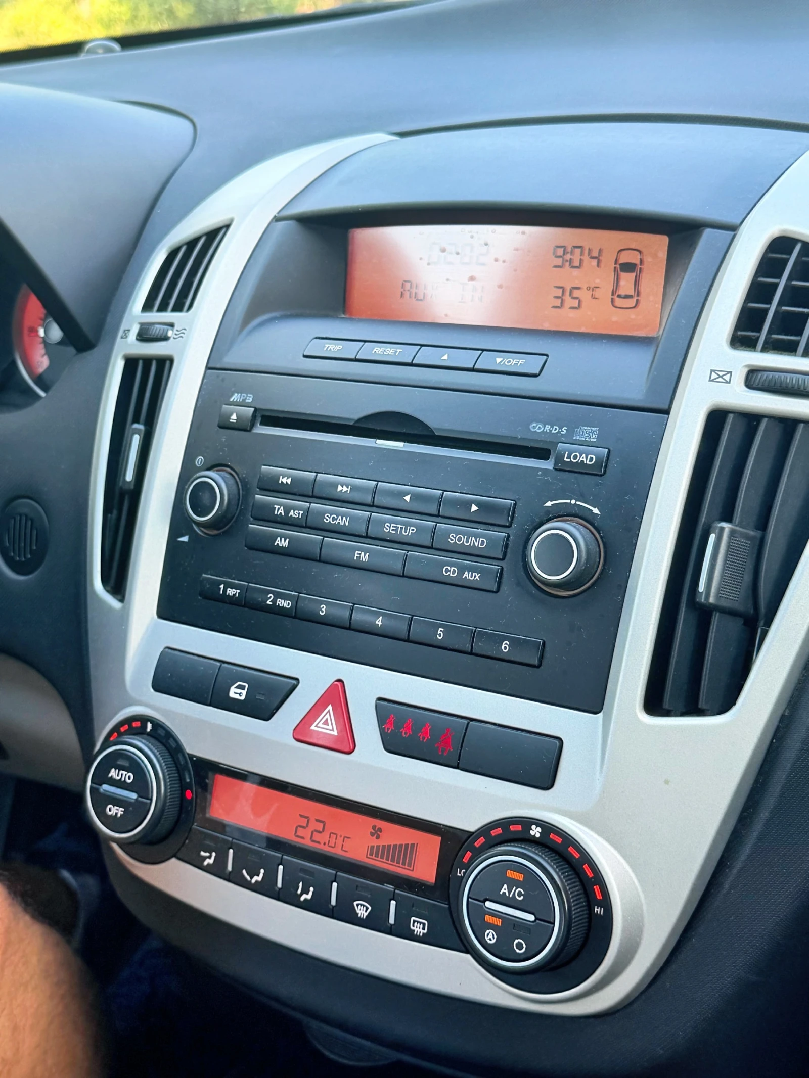 Kia Ceed, снимка 15 - Автомобили и джипове - 55594392