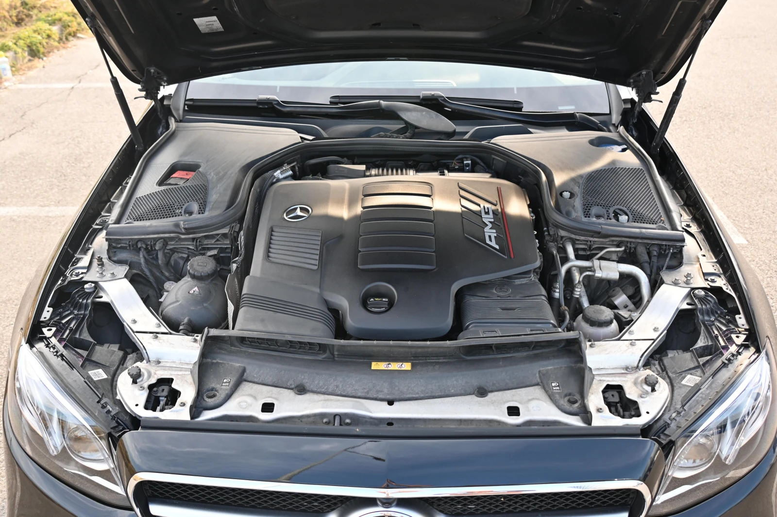 Mercedes-Benz E 53 AMG 4MATIC+ , снимка 11 - Автомобили и джипове - 55834590