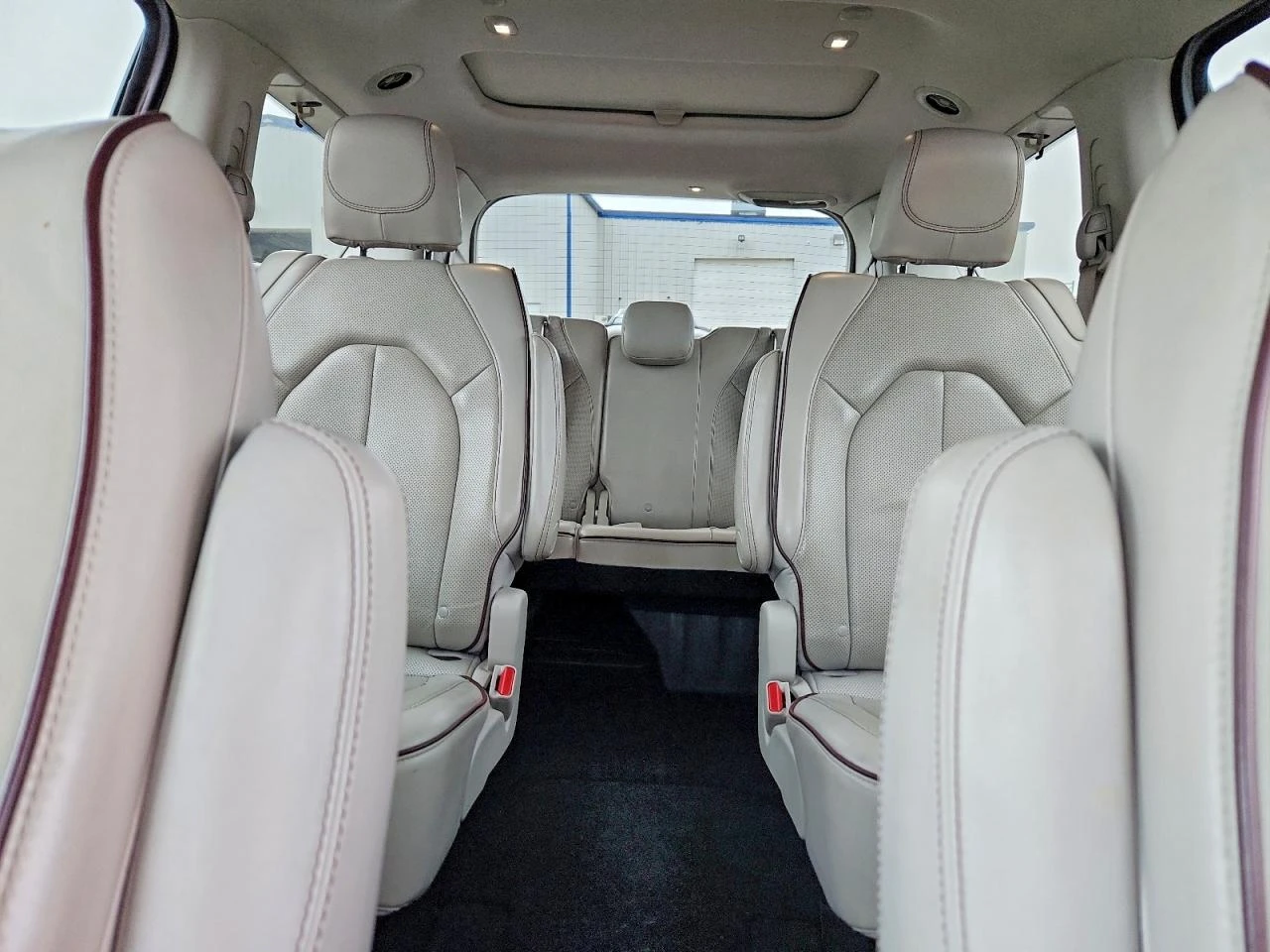 Chrysler Pacifica 3.6l Limited, снимка 10 - Автомобили и джипове - 56420228