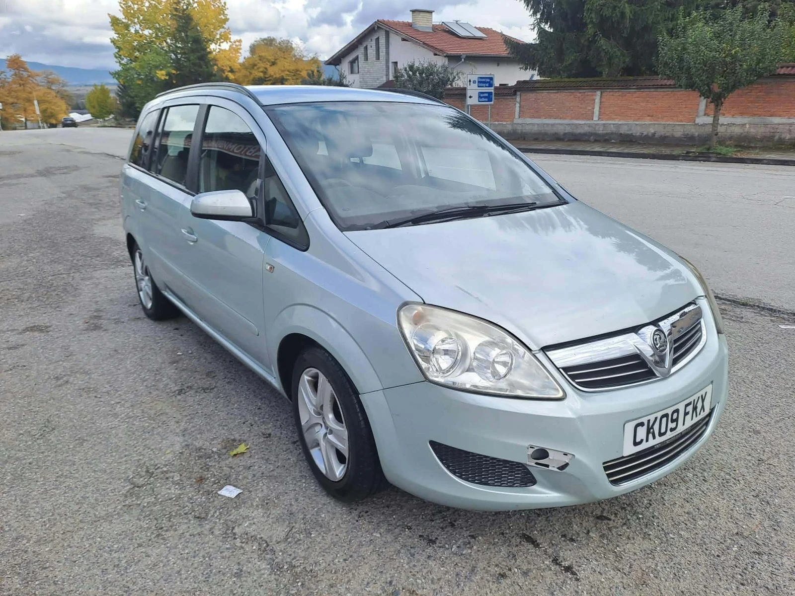 Opel Zafira, снимка 5 - Автомобили и джипове - 56466941
