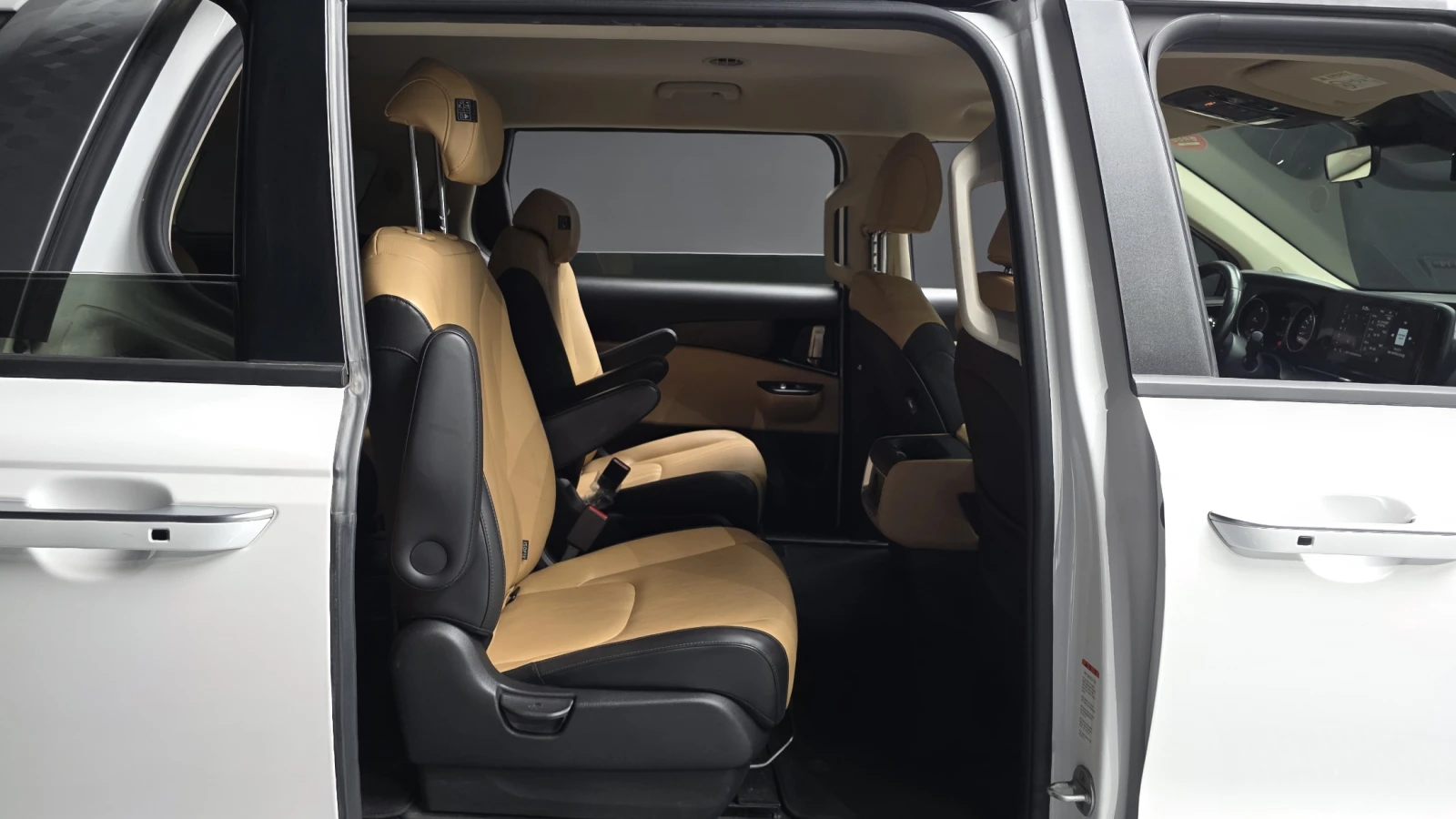 Kia Carnival 2.2 ������� ����� ������ ����* encareu.com | Mobile.bg � ����������� 11
