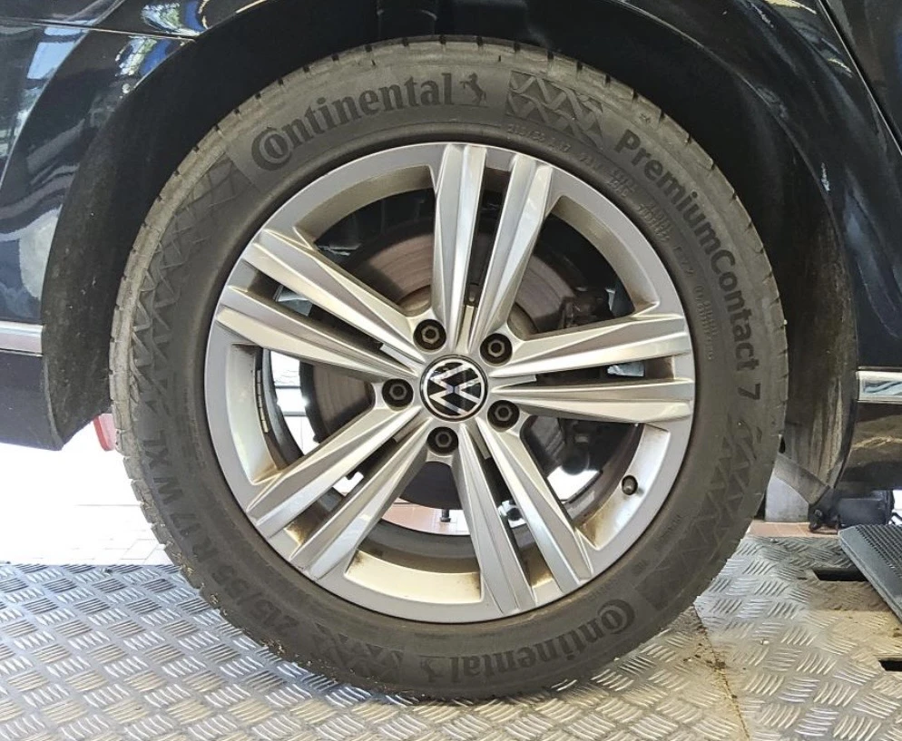 VW Passat Elegance 2.0 TDI/150 PS/Matrix/Pano/Camera, снимка 15 - Автомобили и джипове - 56680116