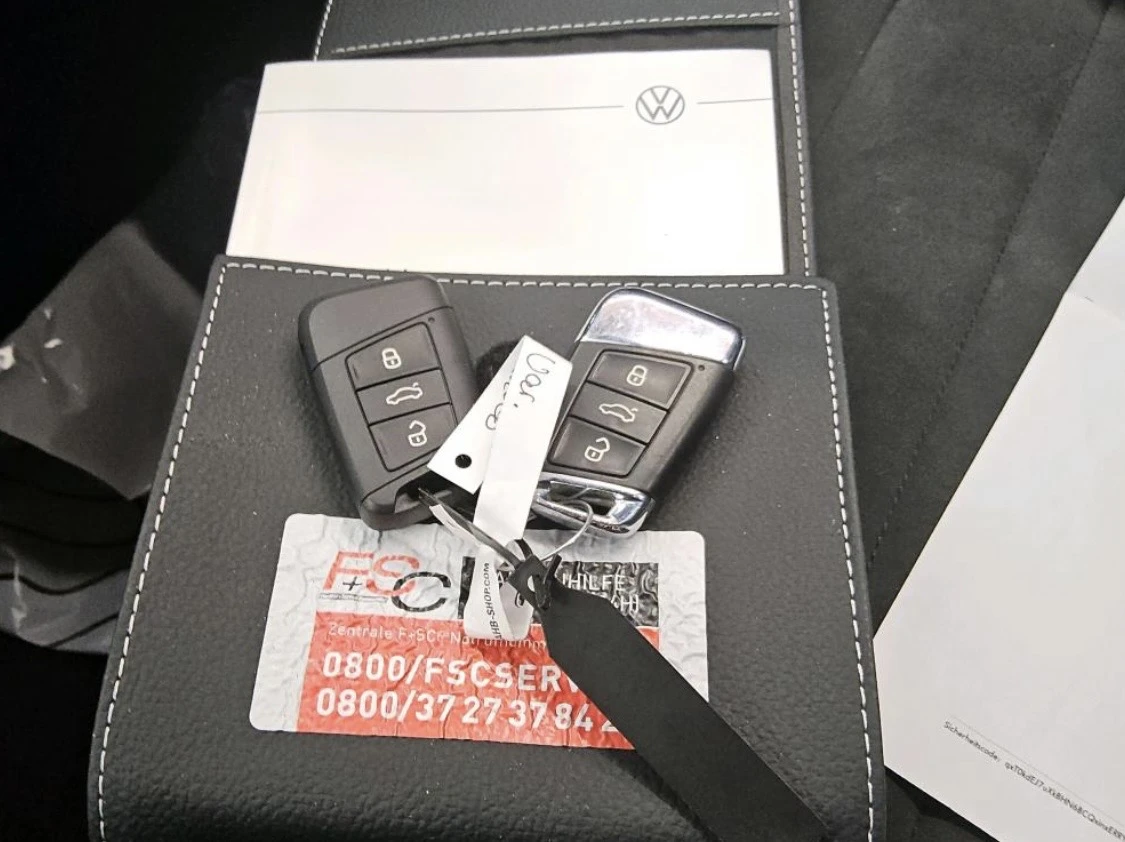 VW Passat Elegance 2.0 TDI/150 PS/Matrix/Pano/Camera, снимка 16 - Автомобили и джипове - 56680116