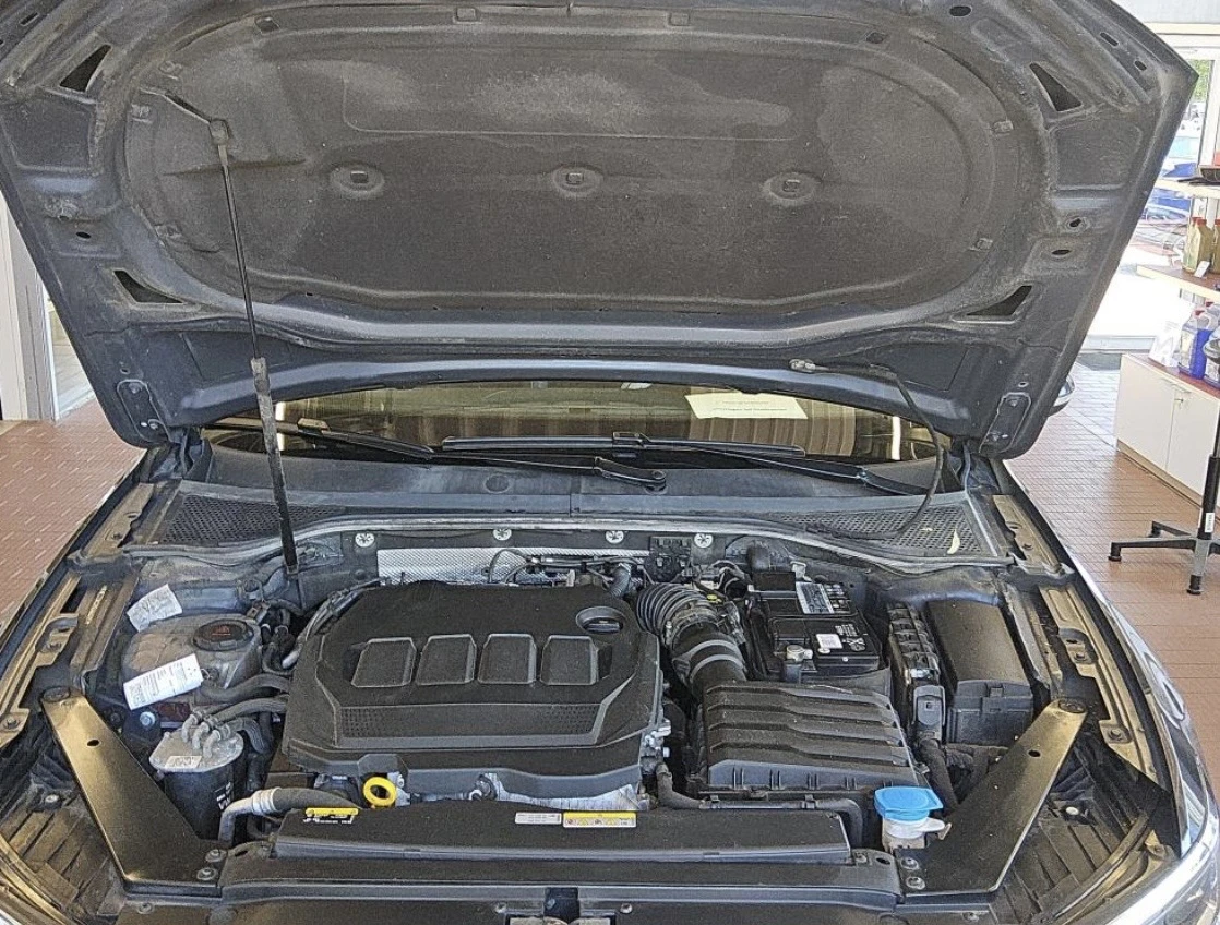 VW Passat Elegance 2.0 TDI/150 PS/Matrix/Pano/Camera, снимка 13 - Автомобили и джипове - 56680116