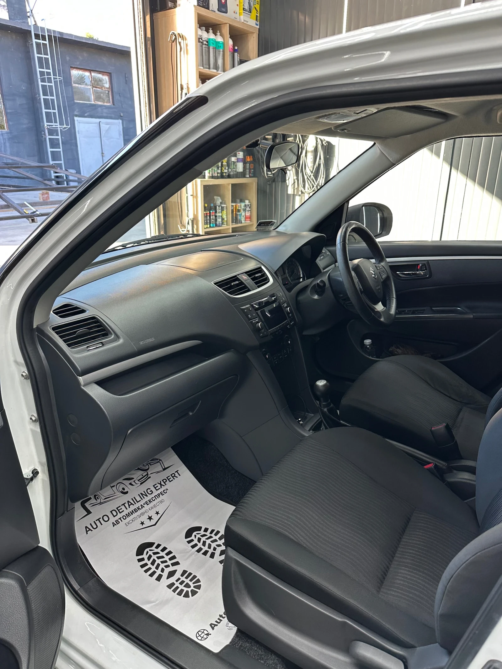 Suzuki Swift SZ4, снимка 3 - Автомобили и джипове - 56748514