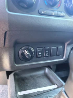 Nissan Navara 2.5DCi-174к.с 125000 км, снимка 6