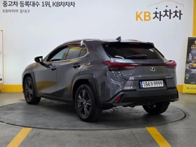 Lexus UX 2.0 2WD| 181к.с.| ВКЛ.ТЕХНОТЕСТ | Auto.bg — изображение 2