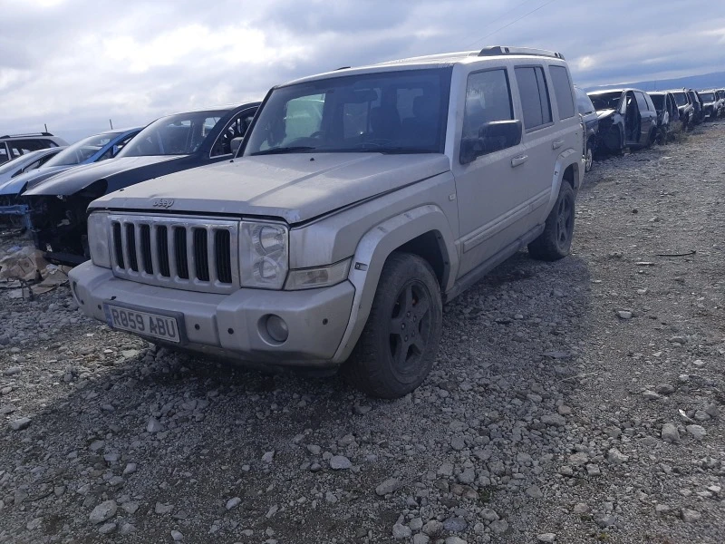 Jeep Commander 3.0 crd, снимка 3 - Автомобили и джипове - 39299305