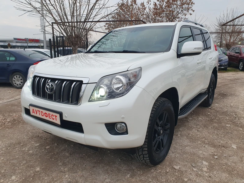 Toyota Land cruiser 3.0D 4x4 АВТОМАТИК 7-МЕСТА ТЕГЛИЧ, снимка 1 - Автомобили и джипове - 48153076