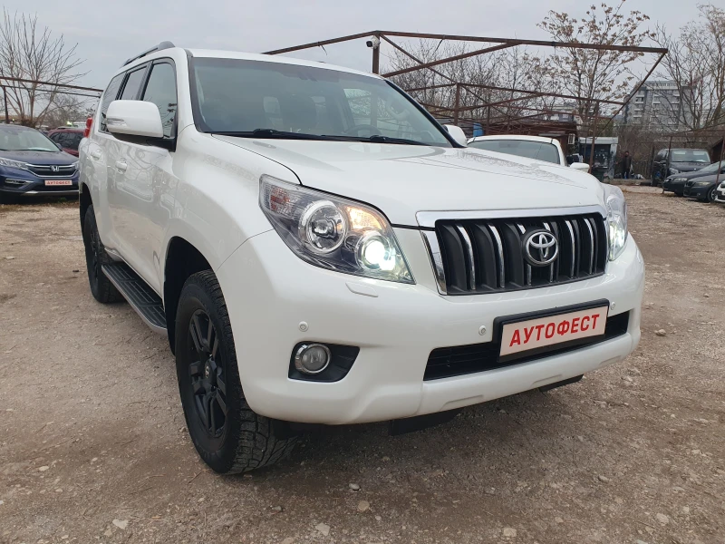 Toyota Land cruiser 3.0D 4x4 АВТОМАТИК 7-МЕСТА ТЕГЛИЧ, снимка 4 - Автомобили и джипове - 48153076