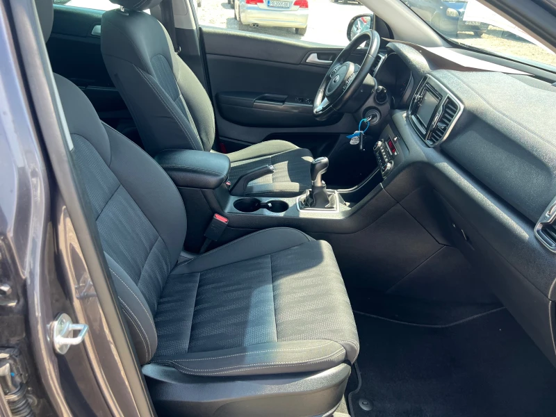 Kia Sportage 1.7 CRDI, снимка 12 - Автомобили и джипове - 50908017