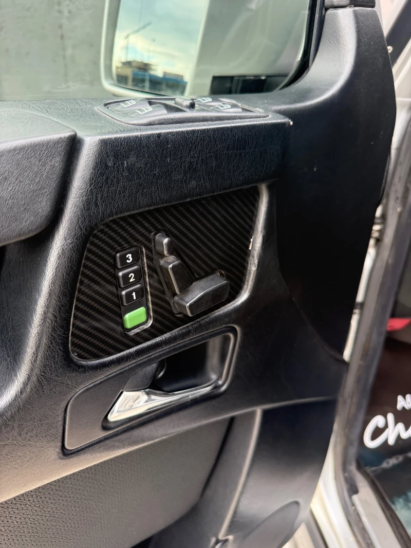 Mercedes-Benz G 500, снимка 12 - Автомобили и джипове - 52622472